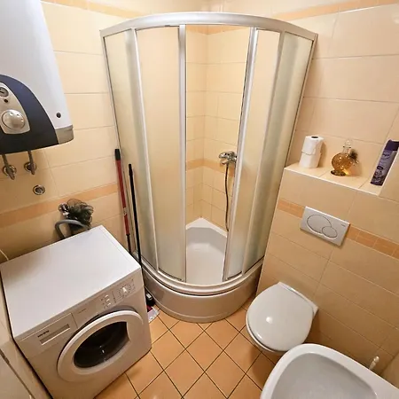 Tara By Interhome Punat
