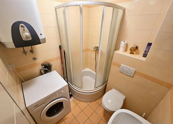 Tara By Interhome פונאנט