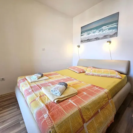 Tara By Interhome *