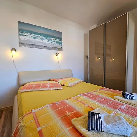 Tara By Interhome